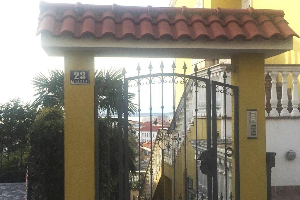 Ferienwohnung Nena In Криквеница Екстериор снимка